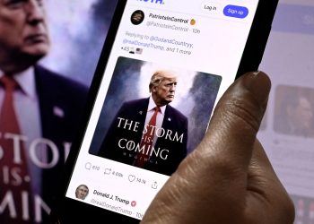 Truth Social’ın hisseleri ilk saatlerde %50 arttı