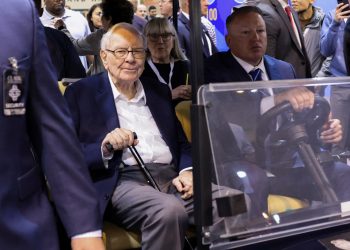 Warren Buffett, Berkshire Hathaway'in bu yılki hissedarlar toplantısında. | Scott Morgan / Reuters