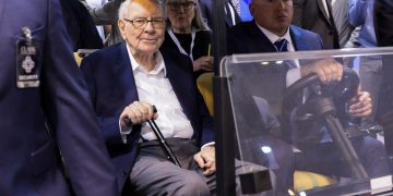 Warren Buffett, Berkshire Hathaway'in bu yılki hissedarlar toplantısında. | Scott Morgan / Reuters