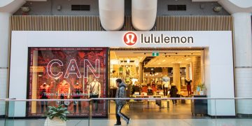 Lululemon mağazası