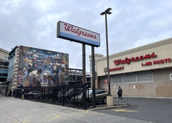 Walgreens hisseleri on yılların en düşük seviyelerinde