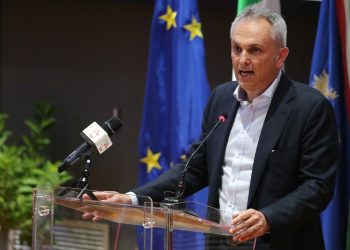 Luca Maestri | Marco Cantile/LightRocket/Getty Images