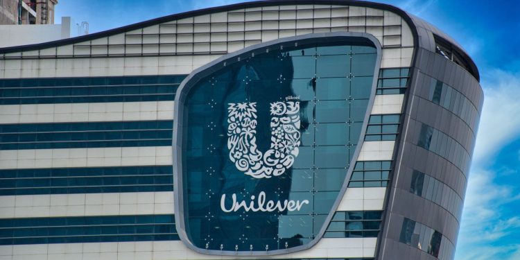 Nelson Peltz’in fonu, Unilever’daki 3,8 milyon hissesini sattı